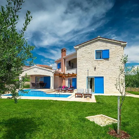 Torre I Tatil Evi *